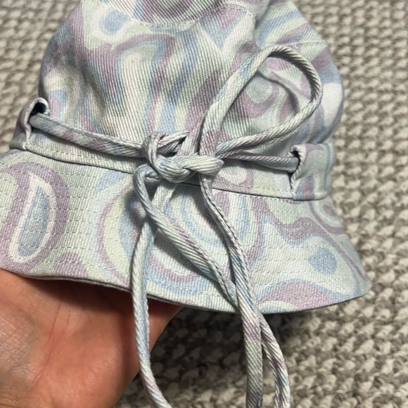 Jacquemus hat - Picture 5 of 7